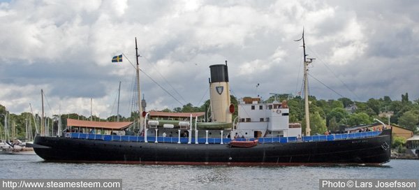 Steam icebraker Sankt Erik